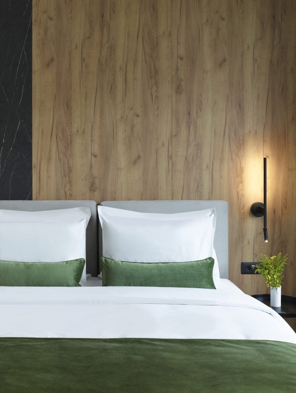 THE PORT COMFORT ROOM